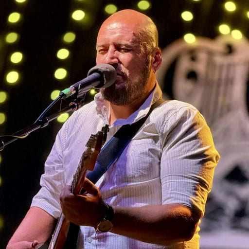 Live Music: Dara James