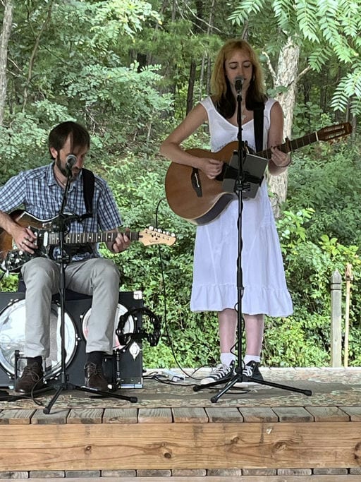 Live Music: Matty & Mirabelle