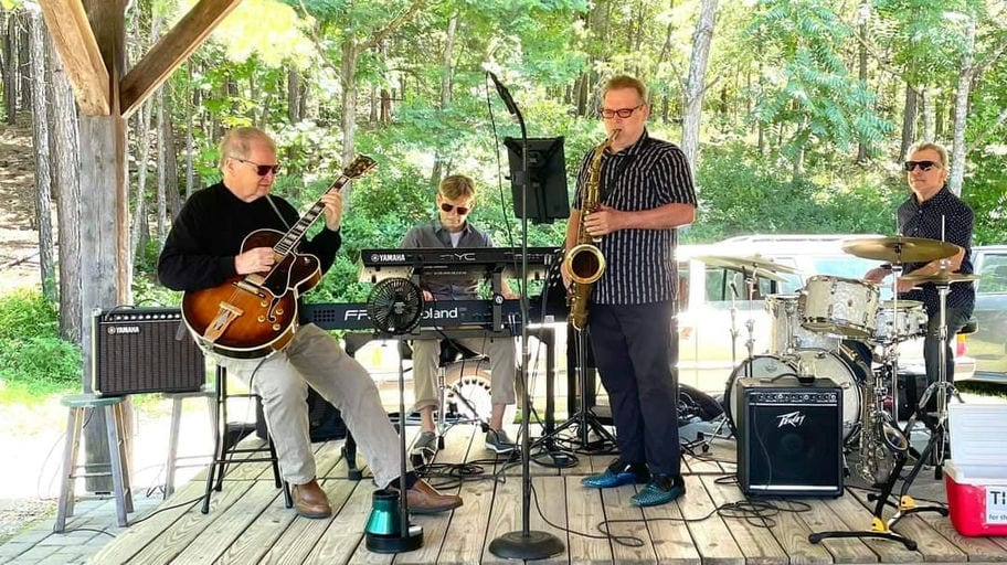 Sunday Session: The Michael Elswick Gathering