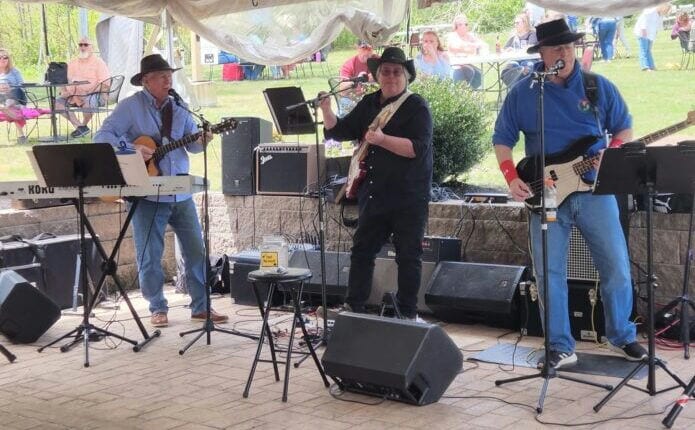 Wine Down Wednesday – South Canal Street Band