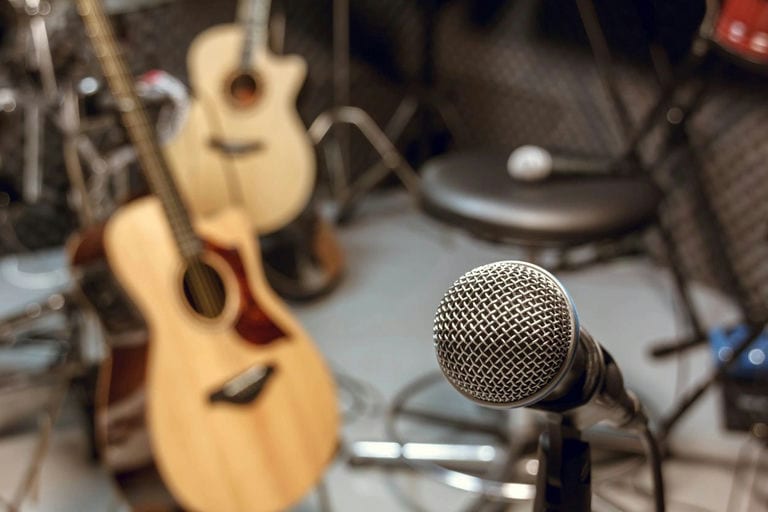 Live Music – Soul Shakers