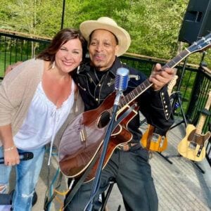 Live Music – Henley & Lou