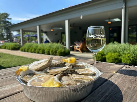 Virginia Oyster & Wine Celebration with Live Music: Matthew O'Donnell