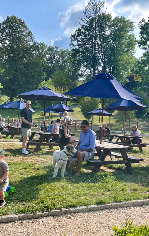 End-Of-Summer Wine Fest: Live Music - Acoustic Soul featuring Tucker Rogers & Richelle Claiborne