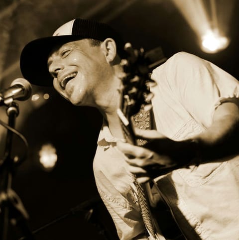 Friday Cheers with Alex Arbaugh Trio